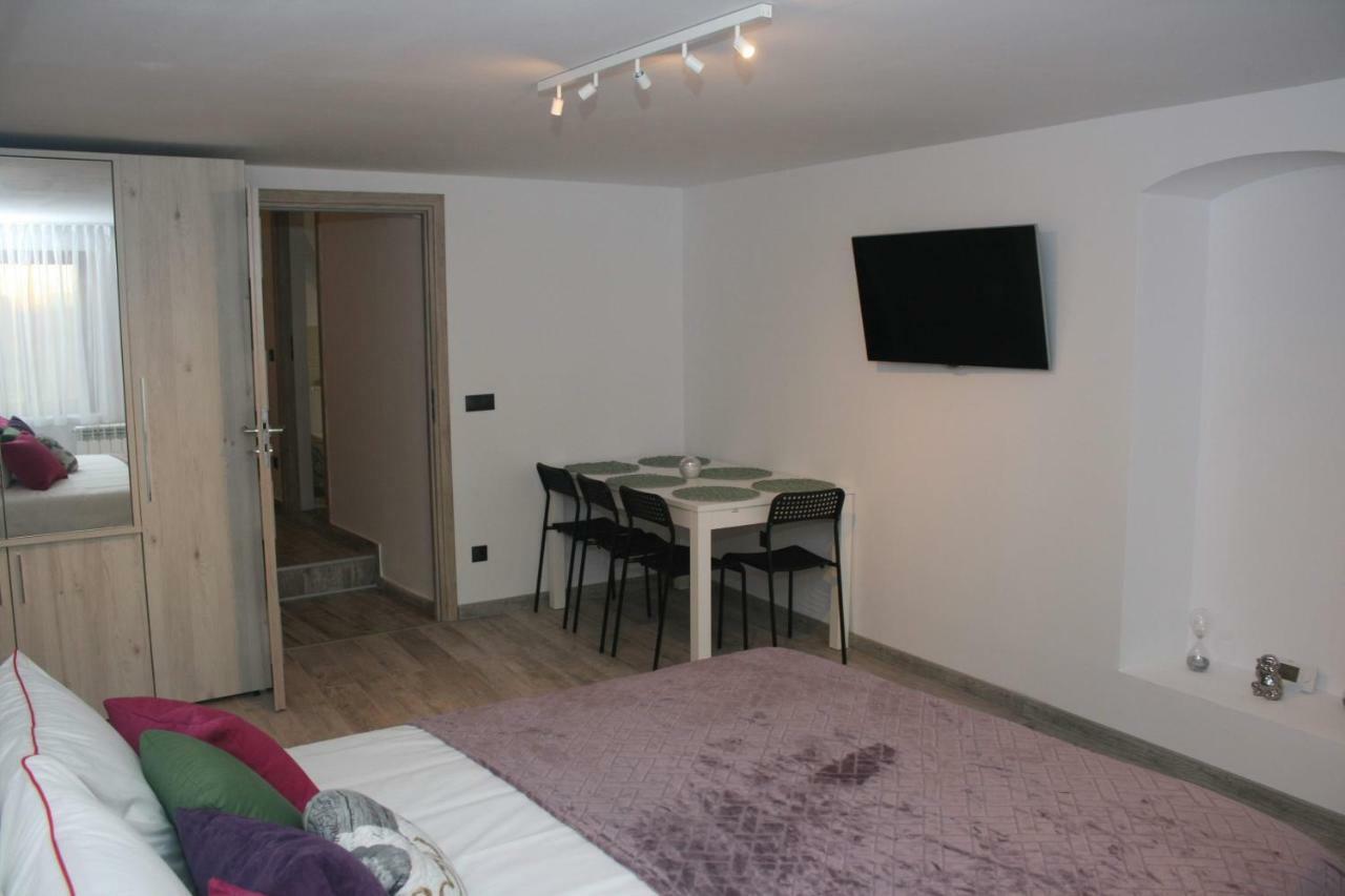 Amedeea'S Apartment Sibiu Exterior photo